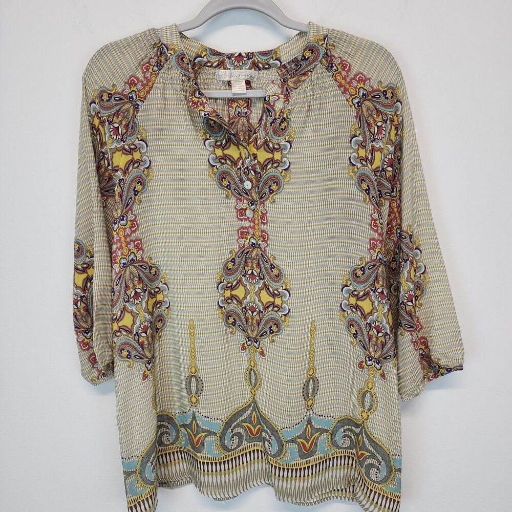 Trinity Womens Boho Blouse Size M Tan 3/4 Sleeve 100% Silk Split V-neck Nouveau